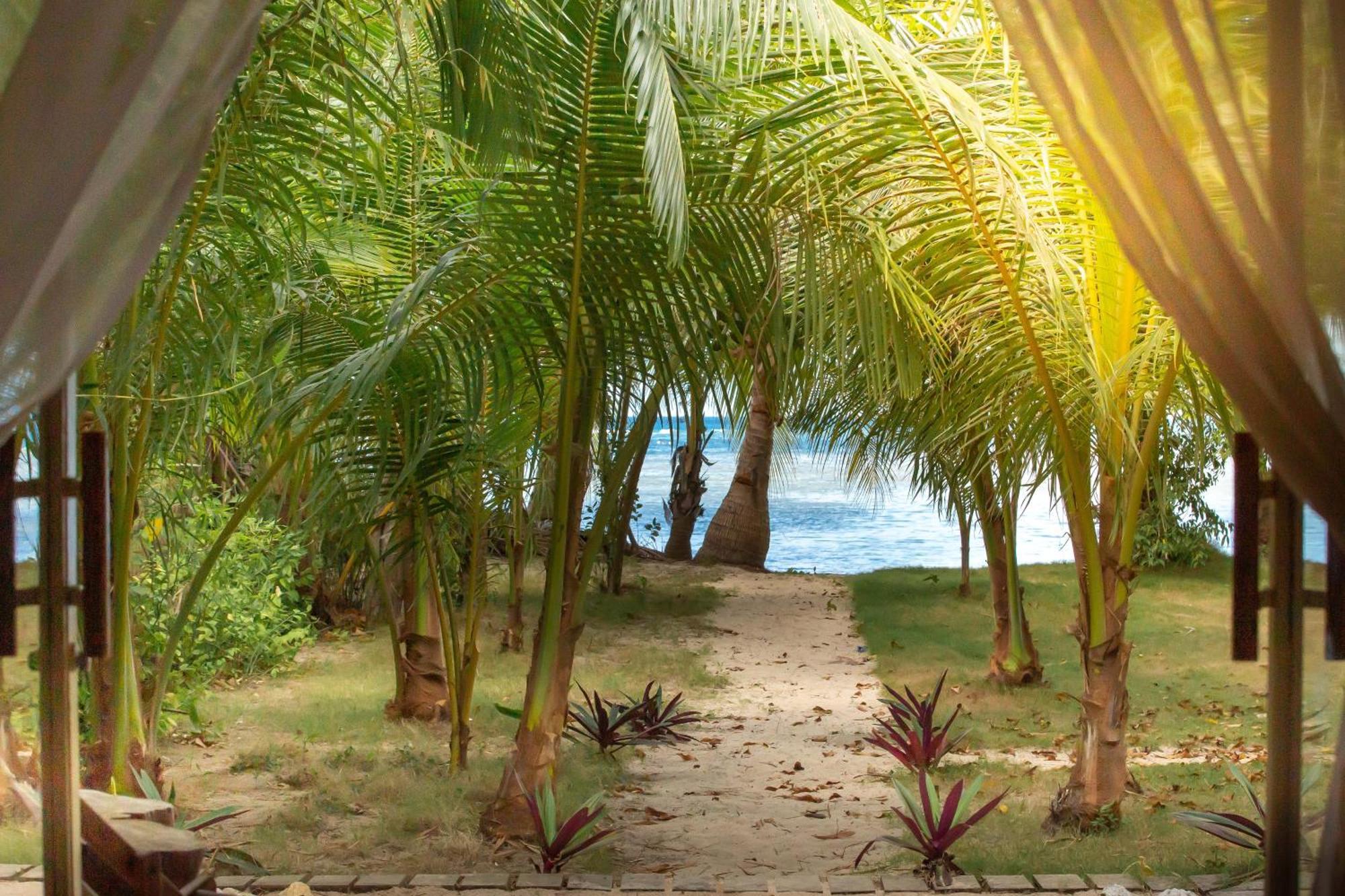 The Beach House Ocam Ocam 布桑加 外观 照片