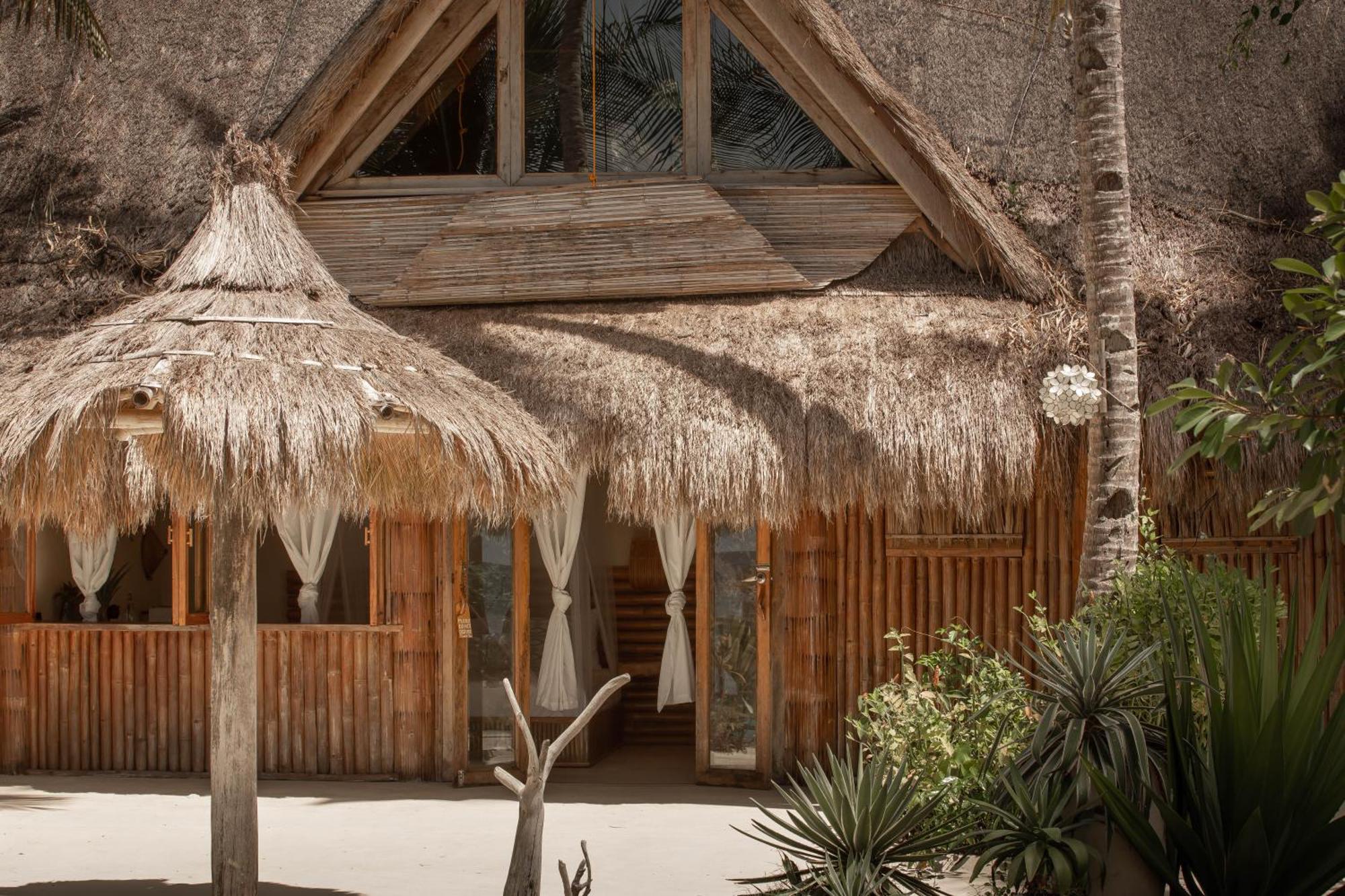 The Beach House Ocam Ocam 布桑加 外观 照片
